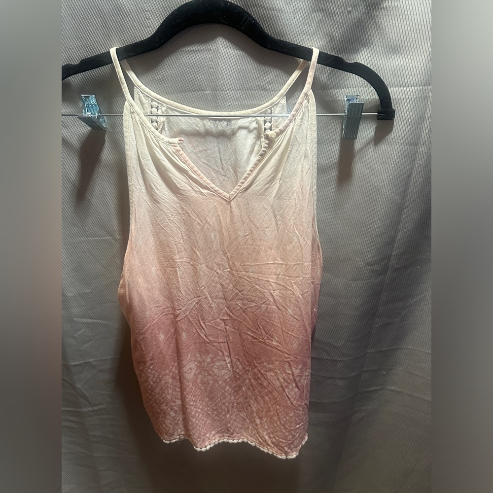 Medium pink fade tank